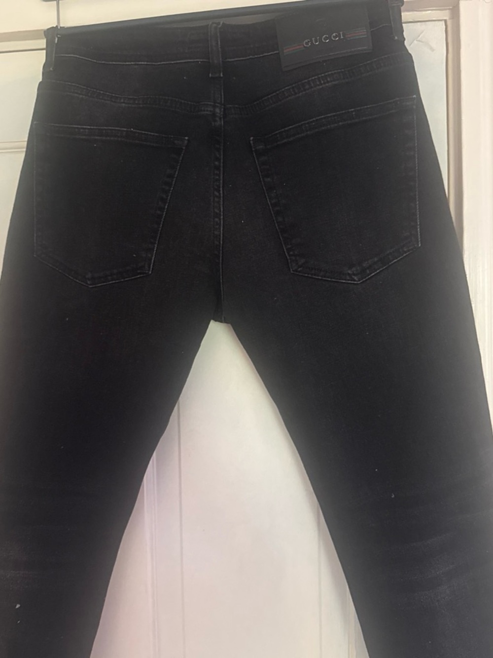 Gucci Men’s Black Skinny Jeans with Subtle Fade - Picture 3 of 6